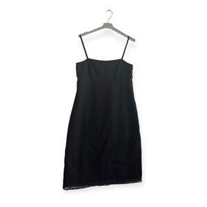 Prada Archival F/W 2005 Runway Opening Look Black Wool Lace Midi Dress IT46